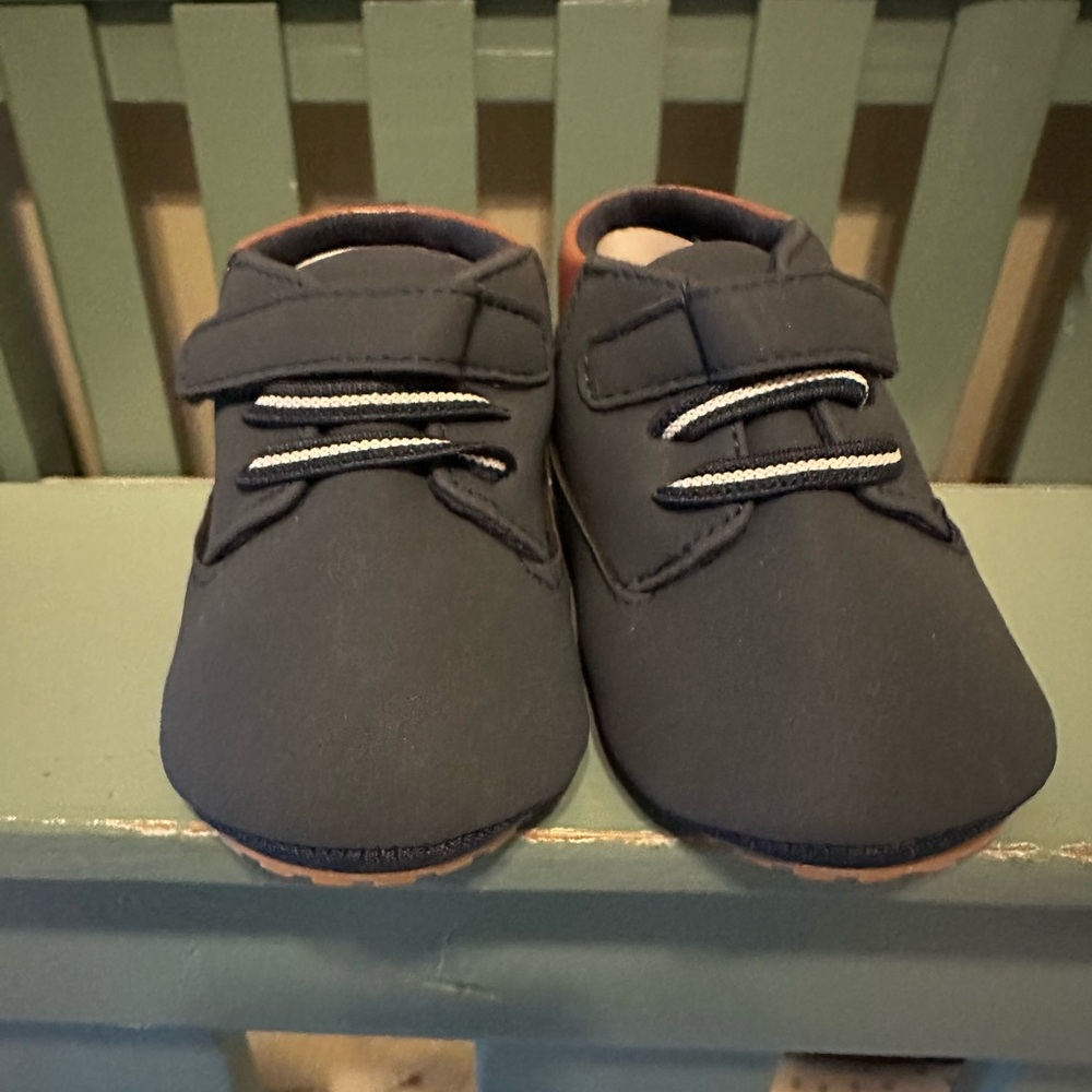 NWOT Lucky Stylish Navy Kids Soft Bottom Shoes